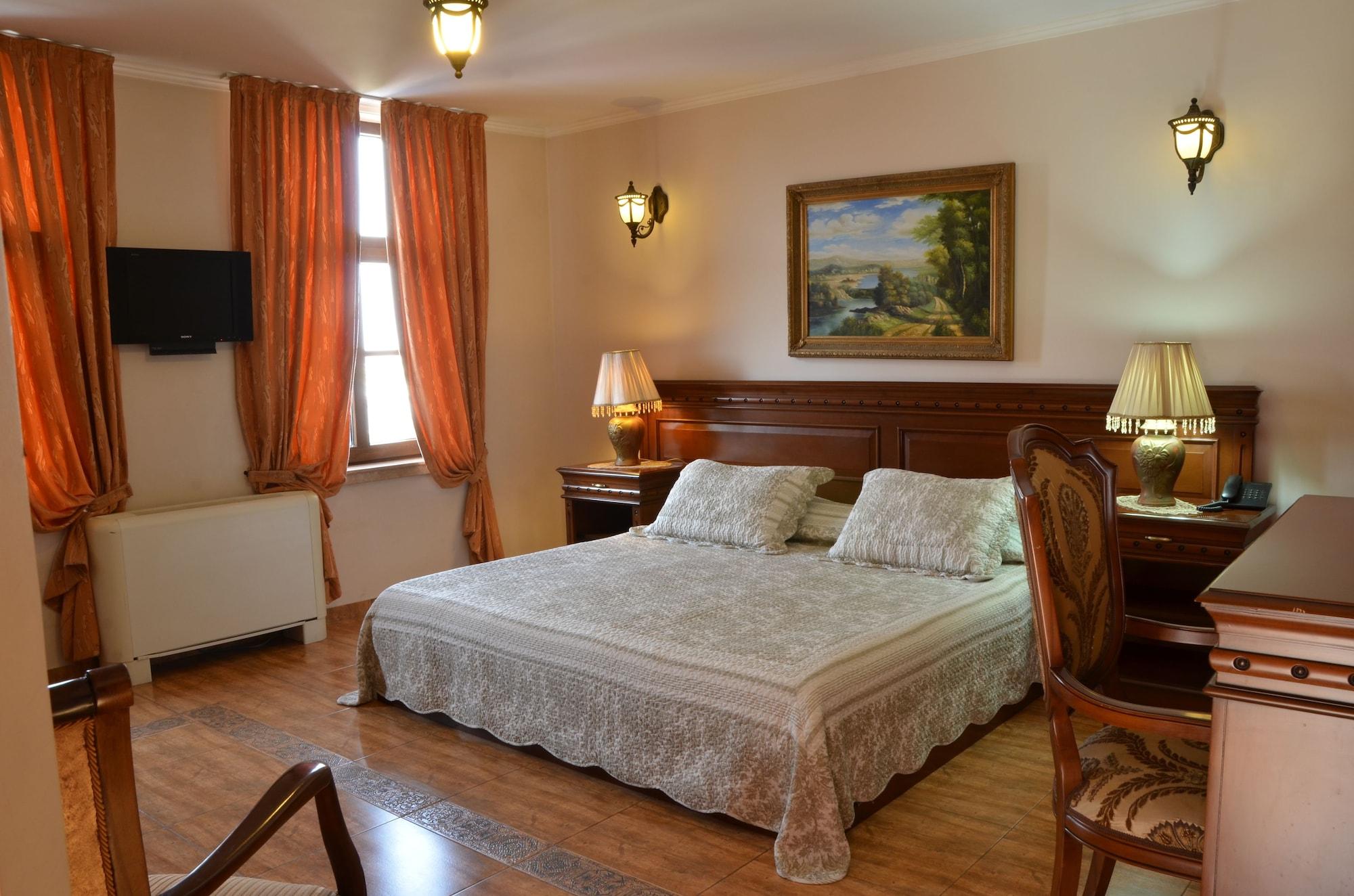 Boutique Hotel Boris Palace & Restaurant Plovdiv Bagian luar foto