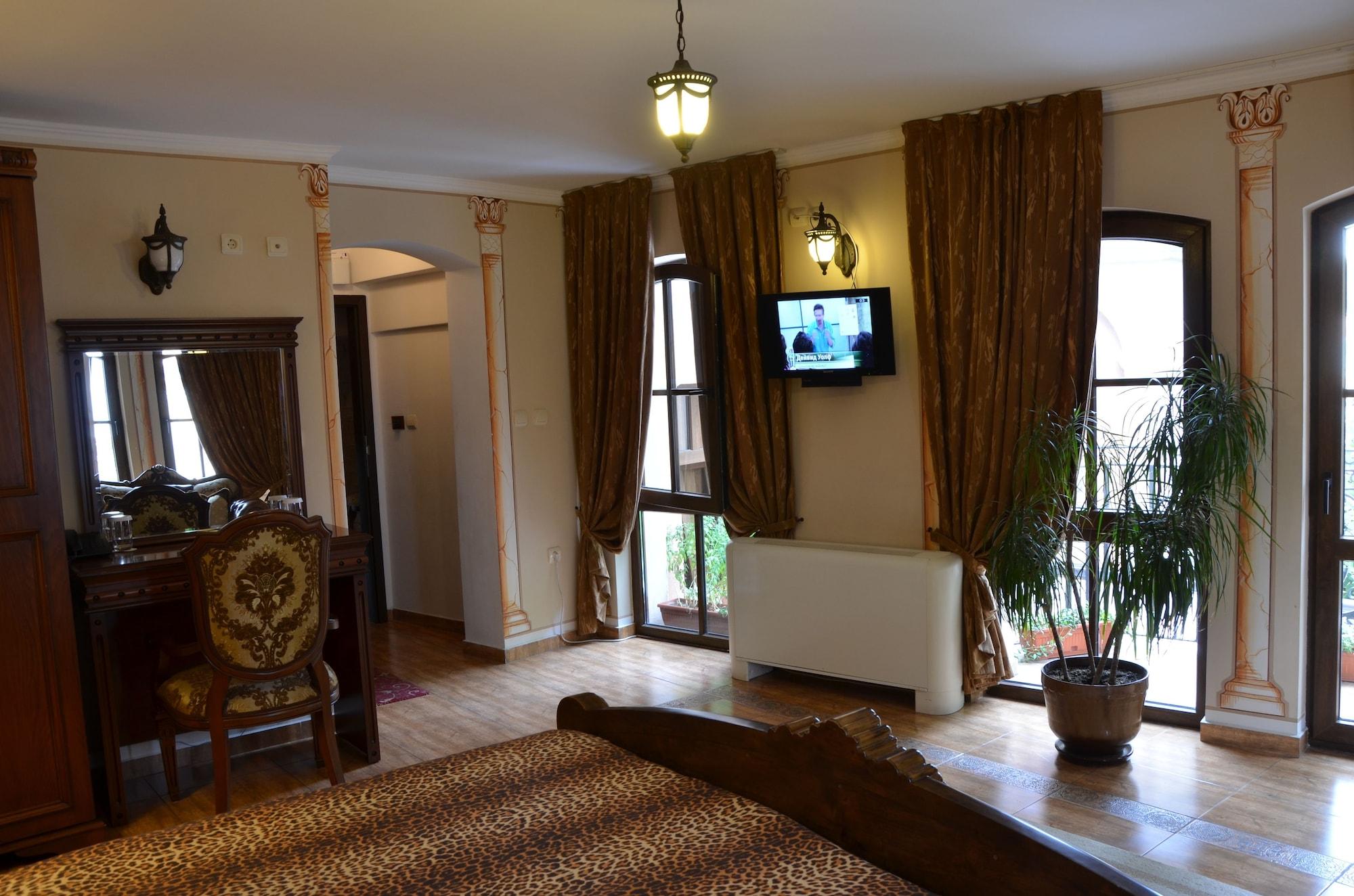Boutique Hotel Boris Palace & Restaurant Plovdiv Bagian luar foto