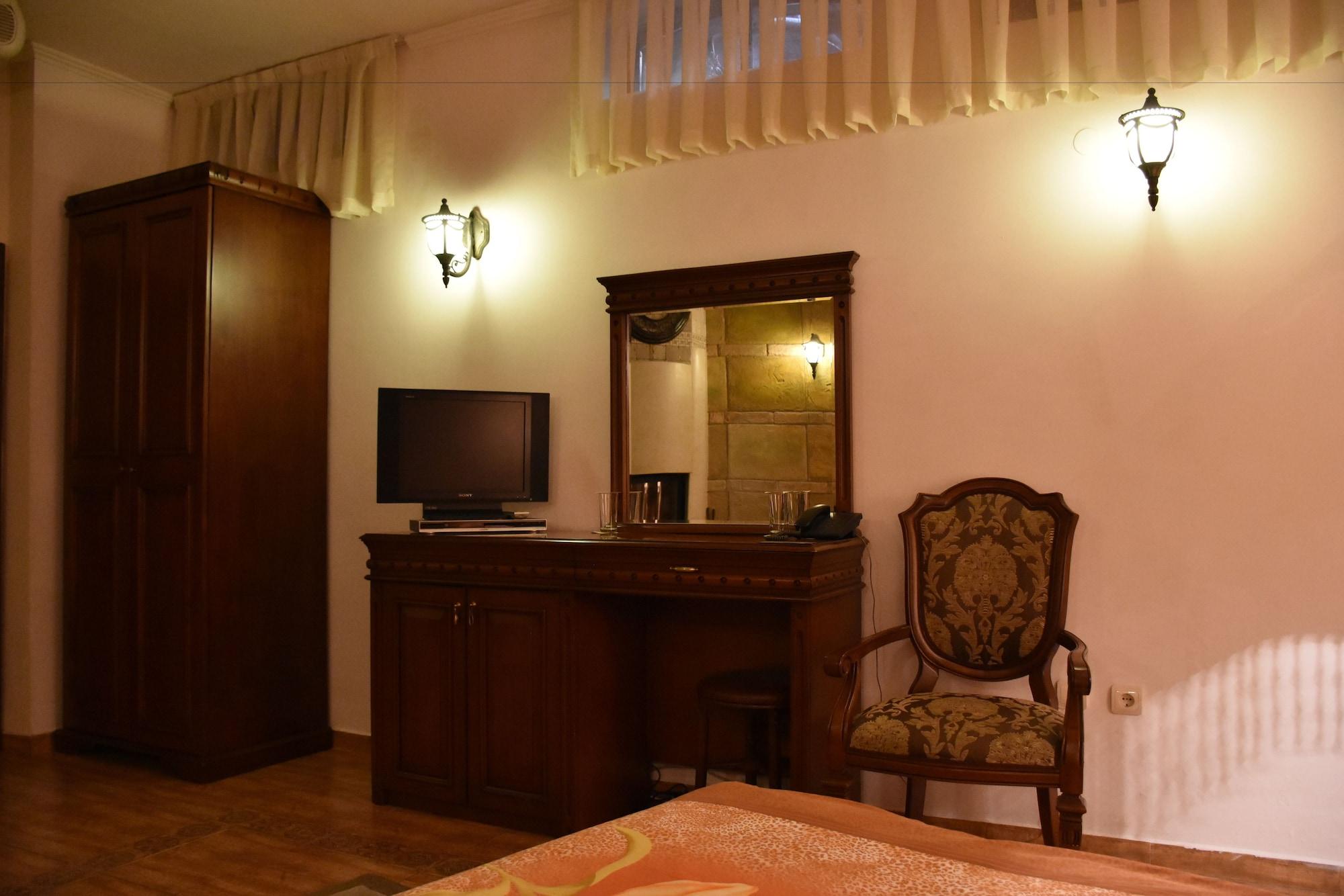 Boutique Hotel Boris Palace & Restaurant Plovdiv Bagian luar foto